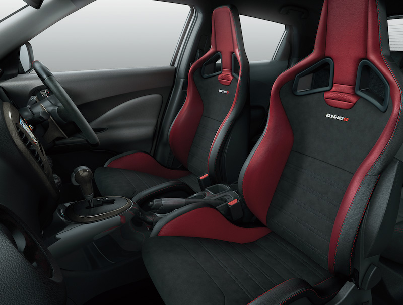 Nissan-Juke-NISMO-RS-seats.jpg