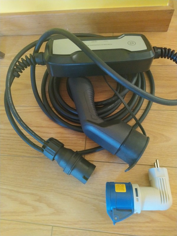 EVSE_10_16_adaptador.jpg